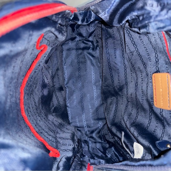 Tommy Hilfiger Quilt Diamond Navy Backpack - Picture 9 of 15